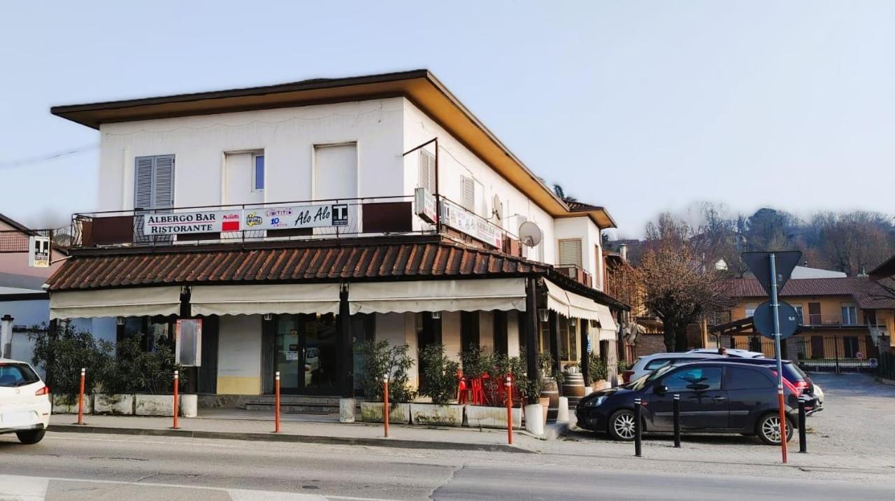 Alo Alo Albergo Casteggio Buitenkant foto